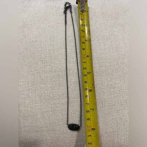 Kendra Scott Signature Elisa Gunmetal Plated Black Drusy Pendant Necklace - Picture 5 of 5